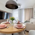 Apartment Hevenia Near In Wit Pool & Parking By Renters Prestige Pogorzelica (Gmina Rewal)