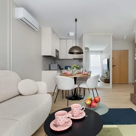 Hevenia Near In Wit Pool & Parking By Renters Prestige *