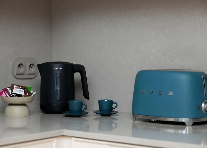 Lägenhet Hevenia Near In Wit Pool & Parking By Renters Prestige *