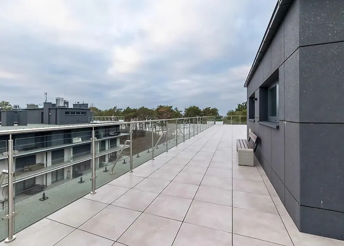 Hevenia Near In Wit Pool & Parking By Renters Prestige